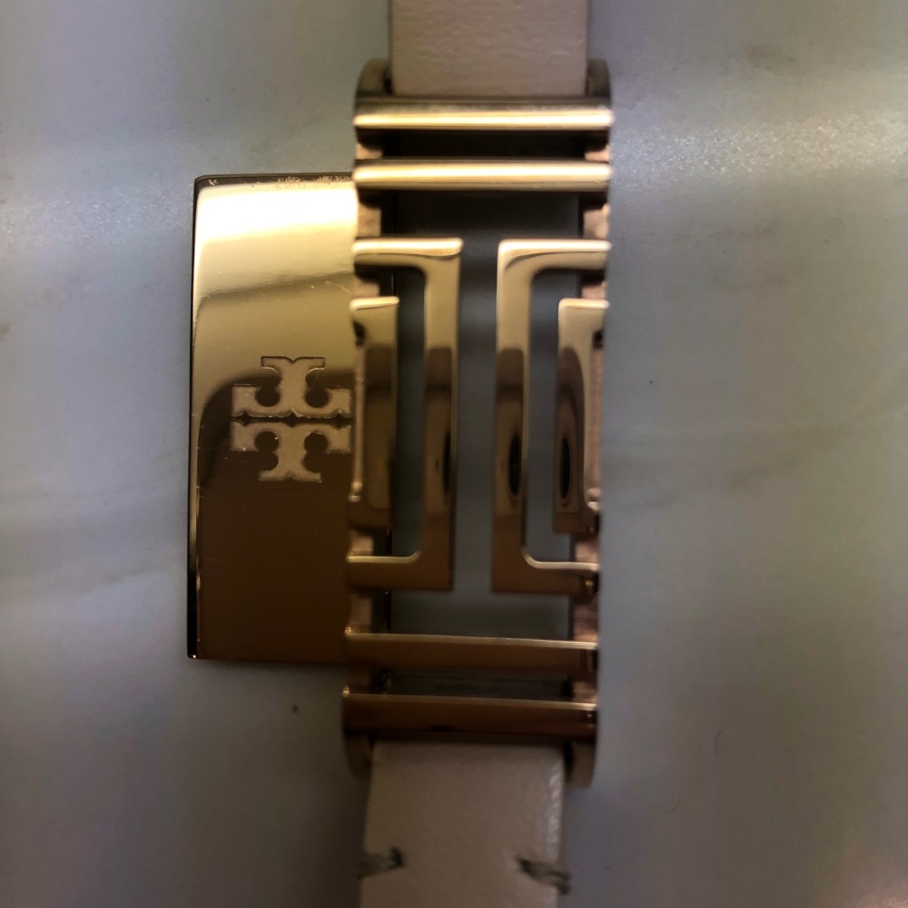 Tory Burch Double Wrap Fitbit Bracelet - Picture 4 of 8